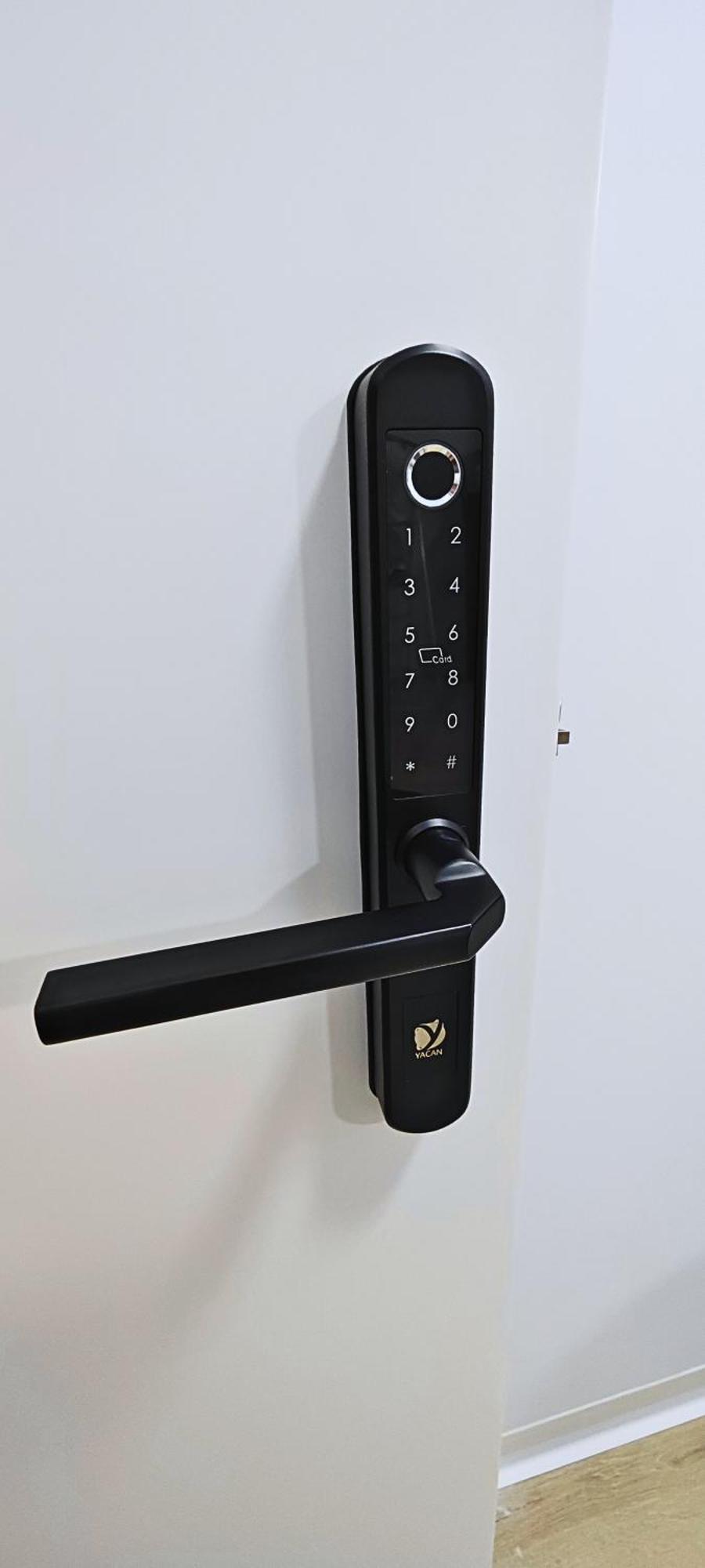 Ynfinity Aparthotel บาเลนเซีย ภายนอก รูปภาพ