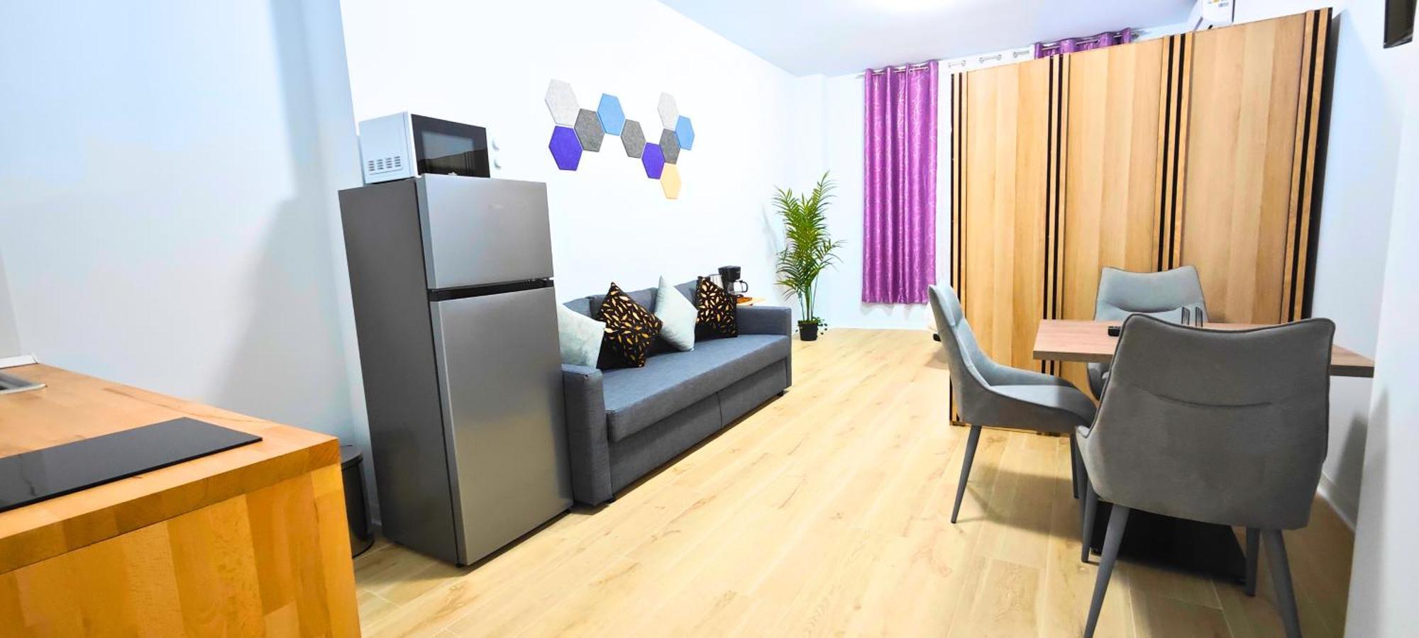 Ynfinity Aparthotel บาเลนเซีย ภายนอก รูปภาพ
