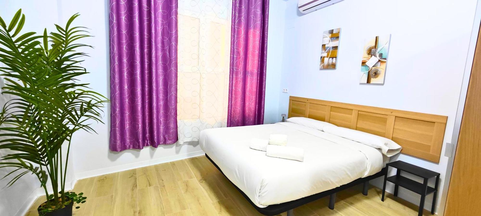 Ynfinity Aparthotel บาเลนเซีย ภายนอก รูปภาพ